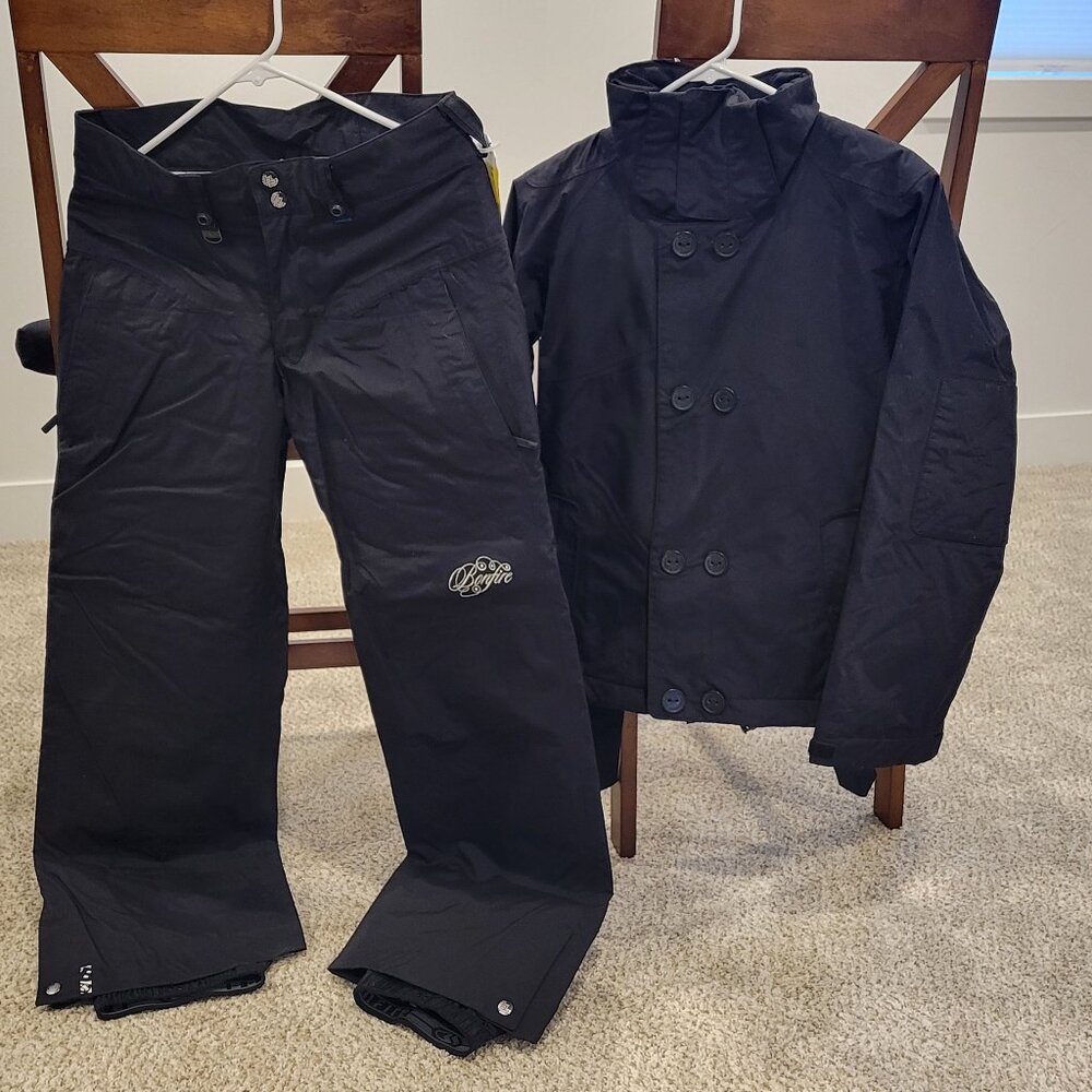 BONFIRE Snowboarding Jacket and Pants Set